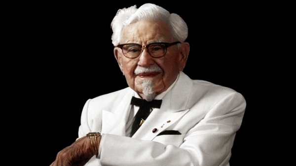 Cuộc đời thăng trầm của 'ông tổ' gà rán KFC vẫn trắng tay tuổi 65