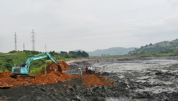 Vỡ đập chứa nhà máy DAP số 2 Lào Cai: Hỗ trợ mỗi hộ dân 5 triệu đồng