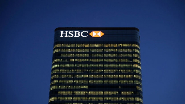 HSBC báo cáo lợi nhuận trước thuế tăng 1% trong năm 2015