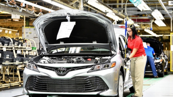 Hơn 1.700 xe Toyota Camry 2018 bị hồi xưởng do lắp nhầm piston