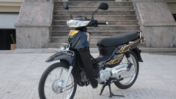 Honda Dream 2024 về Việt Nam hét giá 126 triệu đồng
