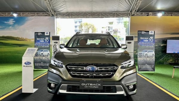 Subaru Outback giá hơn 2 tỷ, đấu ngang cơ Mercedes-Benz GLB