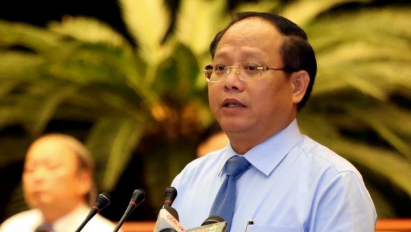 Cách chức Phó bí thư Thành ủy TP. HCM đối với ông Tất Thành Cang vì 'vi phạm nghiêm trọng'