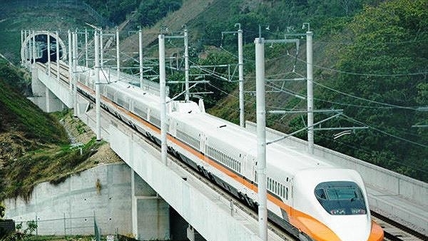 Chính phủ lập Hội đồng thẩm định dự án đường sắt cao tốc Bắc - Nam: Bộ trưởng Bộ KH-ĐT làm chủ tịch