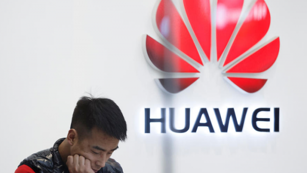 Huawei: 'Năm 2020, tồn tại là ưu tiên hàng đầu'