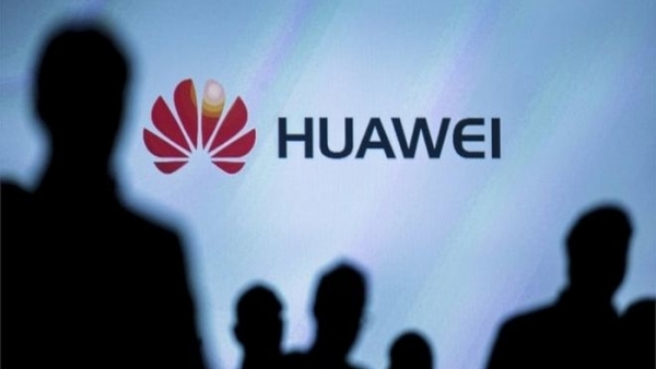 Reuters: Google có thể cấm Huawei sử dụng các dịch vụ như Google Play, Android, Gmail