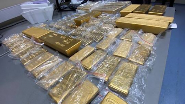 Nga chặn đứng vụ buôn lậu vàng quốc tế 13 triệu USD
