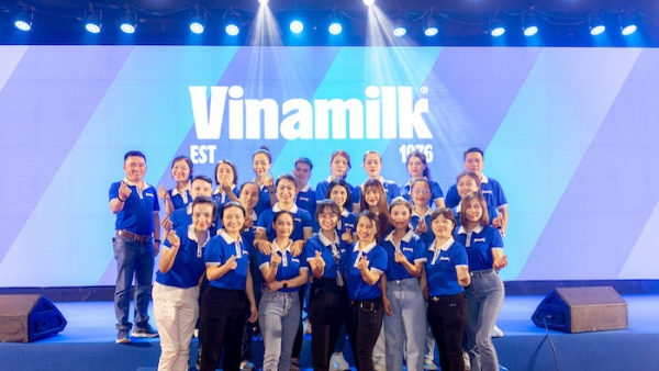 Vinamilk: Sức mạnh chuyển đổi xanh từ hơn 10.000 lao động