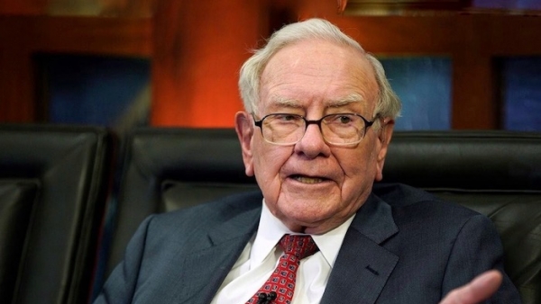 Ví thị trường chứng khoán như ‘sòng bạc’, tỷ phú Warren Buffett chỉ lối thoát cho nhà đầu tư