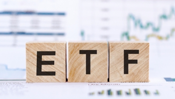 Tái cơ cấu danh mục ETF quý II/2021: Cổ phiếu nào 'sáng cửa'?