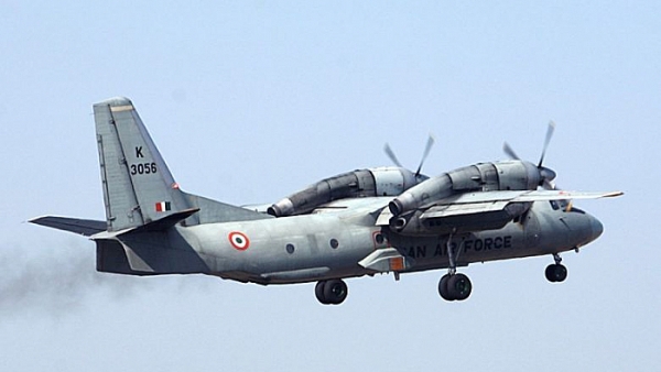 Ấn Độ treo thưởng 10.000 USD tìm máy bay chở 13 người mất tích gần Trung Quốc