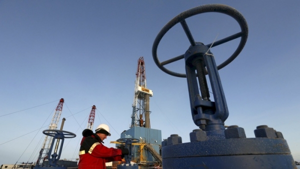Nga bác khả năng bán tháo dầu do lệnh cấm của EU, khẳng định ‘chỉ bán khi có lãi’