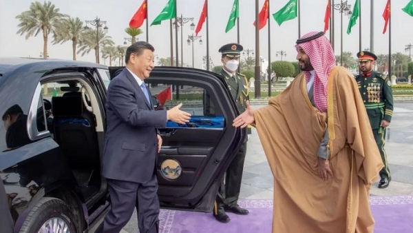 Ký thoả thuận bước ngoặt với Arab Saudi, Trung Quốc thách thức sự thống trị của đồng USD