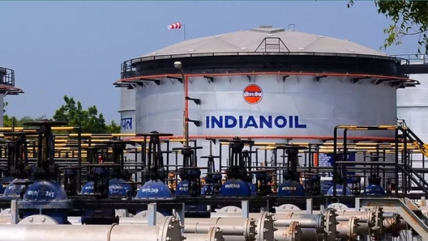 Dần ‘quay lưng’ với dầu Nga, Ấn Độ săn đón dầu giá rẻ từ Arab Saudi