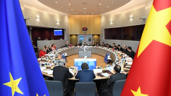 Bị Trung Quốc ‘đe doạ ngầm’, EU lên tiếng cảnh cáo