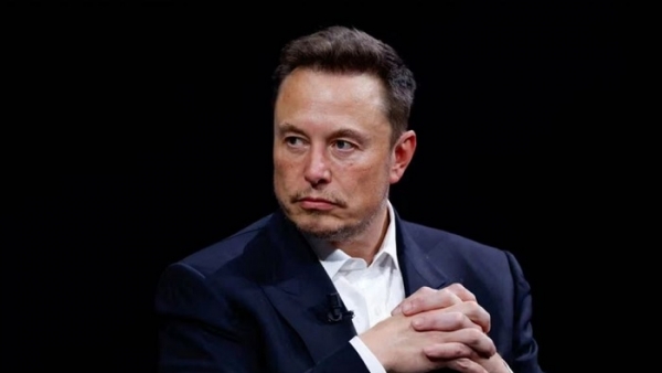 Vốn hóa Tesla ‘bốc hơi’ gần 200 tỷ USD, tỷ phú Elon Musk đối mặt khó khăn chồng chất