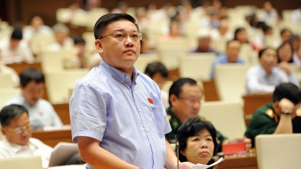 Cựu ĐBQH Trần Khắc Tâm nói về phát ngôn của Bộ trưởng Nguyễn Văn Thể: 'Bó tay!'