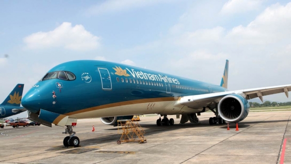 Yêu cầu Vietnam Airlines giải trình lý do giá vé máy bay tăng cao
