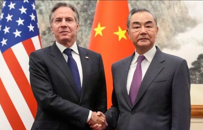 Ngoại trưởng Mỹ tới Bắc Kinh, Trung Quốc cảnh báo ‘đừng bước qua lằn ranh đỏ’