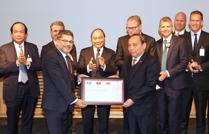 Hãng dược hàng đầu Thụy Điển  AstraZeneca cam kết đầu tư 220 triệu USD vào Việt Nam