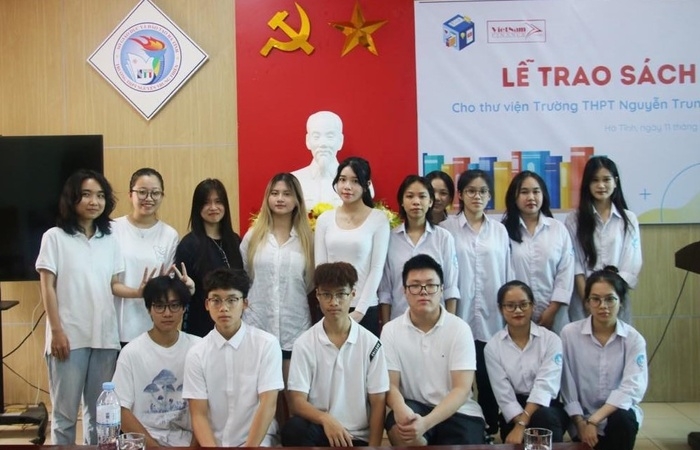 The Eternity chung tay xây dựng thư viện cho trường THPT Nguyễn Trung Thiên