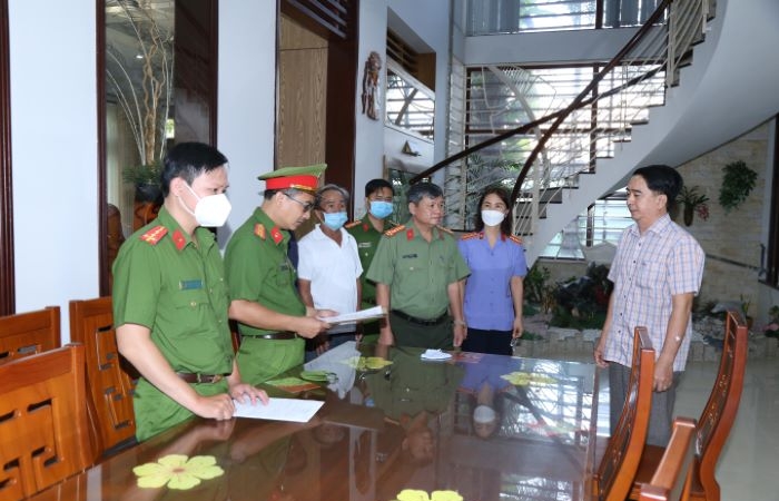 Bắt cựu phó chủ tịch TP Biên Hòa Nguyễn Tấn Long vì liên quan đến sai phạm đất đai