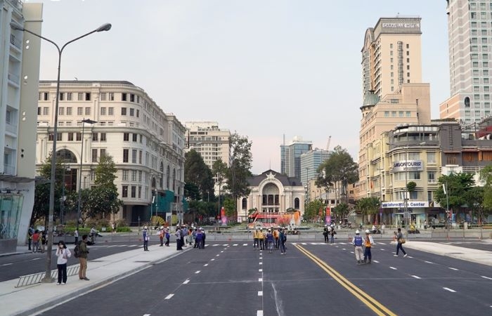 Sau 8 năm rào chắn, đề xuất đường Lê Lợi làm phố đi bộ thứ 3 của TP. HCM