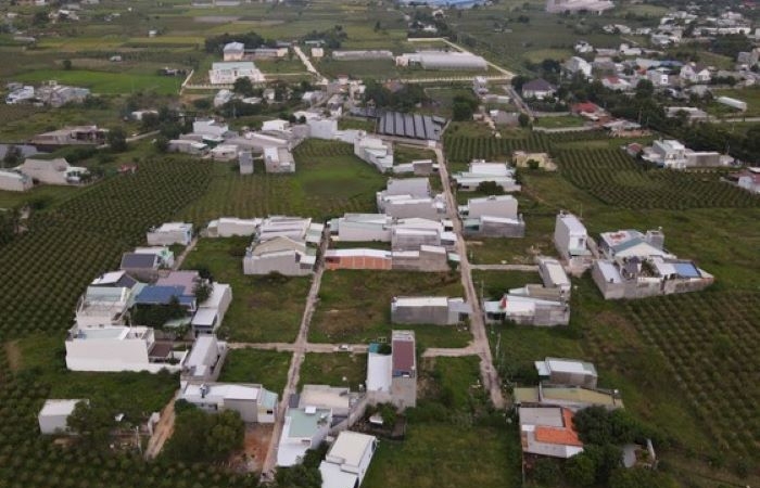 Bình Thuận gỡ bỏ lệnh chặn giao dịch cho 90 thửa đất tang vật của vụ án đất đai