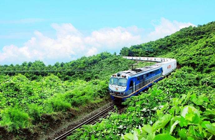 Ngành đường sắt tăng cường 48 đoàn tàu phục vụ Tết Dương lịch 2019