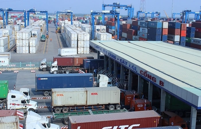 Cảng Cát Lái tạm ngưng tiếp nhận nhiều loại hàng container