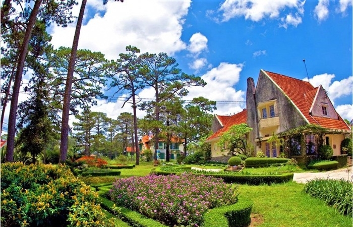 Theo dòng lịch sử: Dalat Cadasa Resort, thiên đường Pháp giữa lòng Đà Lạt