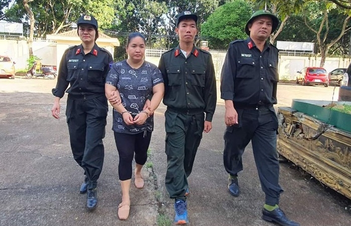 Đắk Lắk: Bắt nữ giám đốc công ty bất động sản bị truy nã đặc biệt