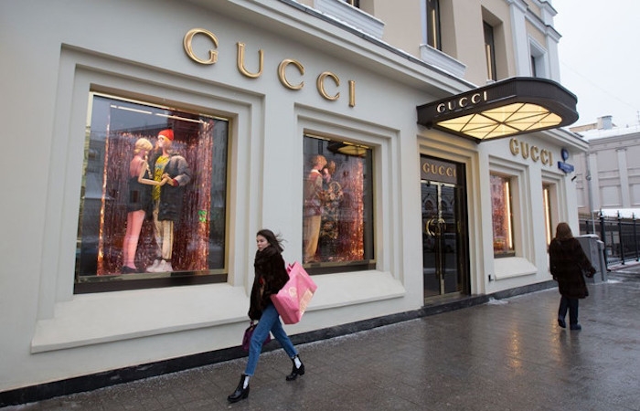 Tập đoàn sở hữu thương hiệu Gucci nợ 1,6 tỷ USD tiền thuế