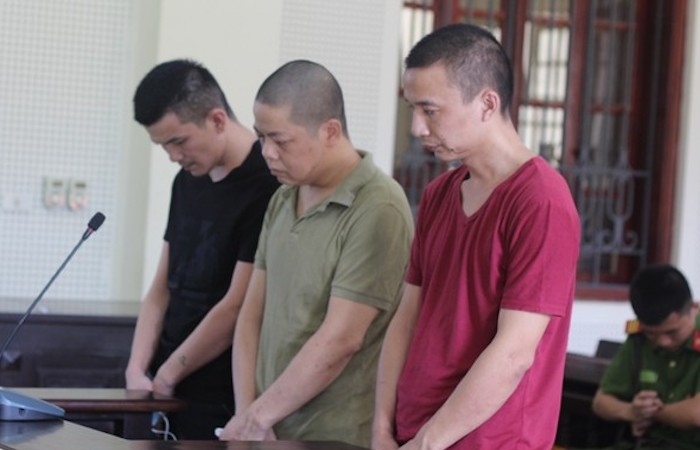 Nhóm người Trung Quốc sang Việt Nam làm giả 316 thẻ ATM, chiếm đoạt gần 300 triệu đồng