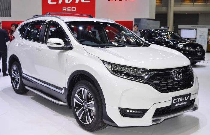 Honda và Toyota nói gì vụ 'tạm ngừng nhập khẩu ô tô về Việt Nam'?