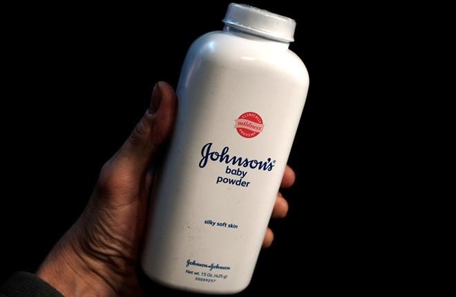 Johnson & Johnson phải bồi thường 29 triệu USD vì sản phẩm gây ung thư