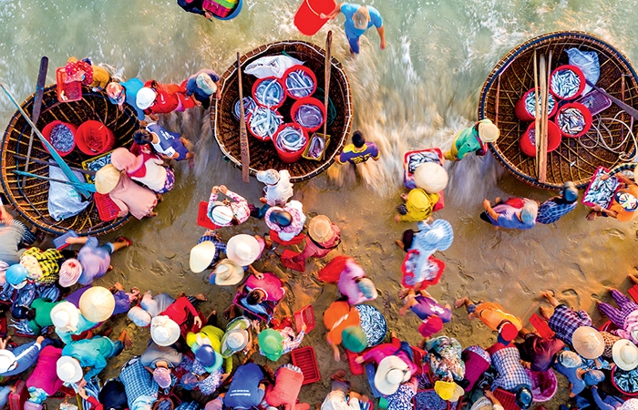 Chợ Việt xưa và nay: Chợ cá làng biển Kim Đôi