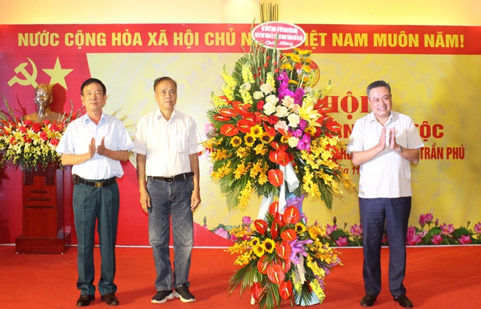 Chủ tịch Hà Nội mong người dân đoàn kết, xây dựng các khu dân cư ngày càng phát triển