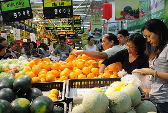 Chỉ số niềm tin tiêu dùng Việt lần đầu tiên cao nhất châu Á