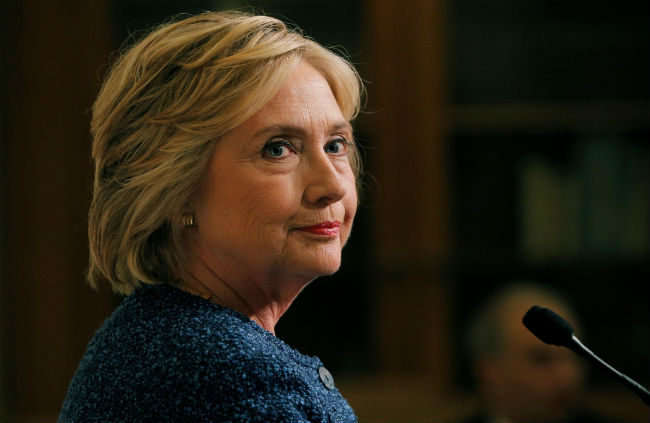 FBI: Bà Hillary không sai phạm hình sự trong vụ bê bối email mới
