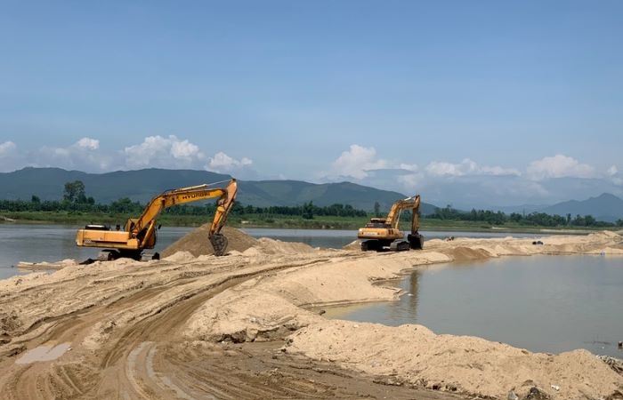 Quảng Ngãi đấu giá mỏ cát ‘khủng’ trên sông Trà Khúc