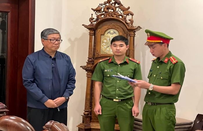 Bắt cựu hiệu trưởng Trường đại học Bách khoa Đà Nẵng Đoàn Quang Vinh