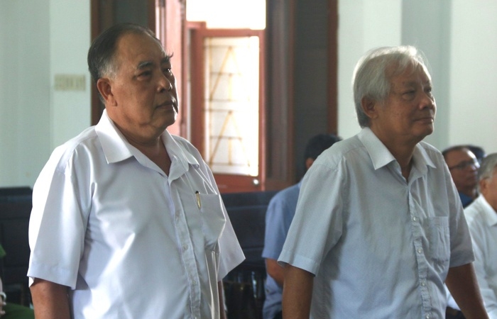 Cựu Chủ tịch tỉnh Phú Yên Phạm Đình Cự lĩnh 3 năm tù treo