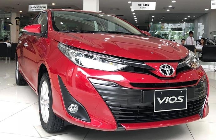 Bảng giá ô tô Toyota tháng 11/2018: Innova tăng giá, Vios tặng ưu đãi