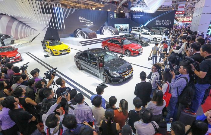 Aston Martin, Bentley và Lamborghini bất ngờ rút lui khỏi Vietnam Motor Show 2018