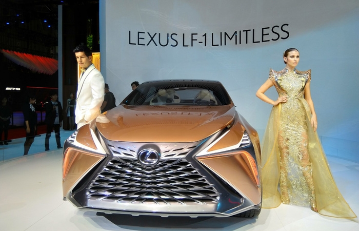 Cận cảnh mẫu xe độc nhất tại Vietnam Motor Show 2019 - Lexus LF-1 Limitless