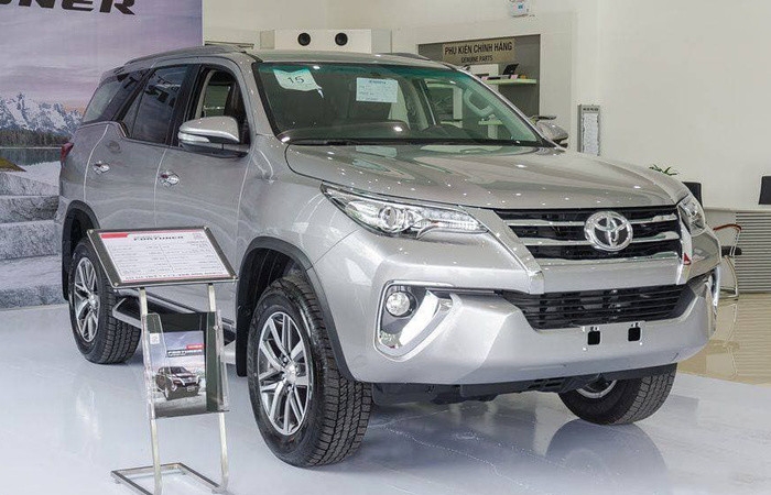 Bảng giá xe Toyota tháng 12/2019 mới nhất: Toyota Fortuner giảm 100 triệu đồng