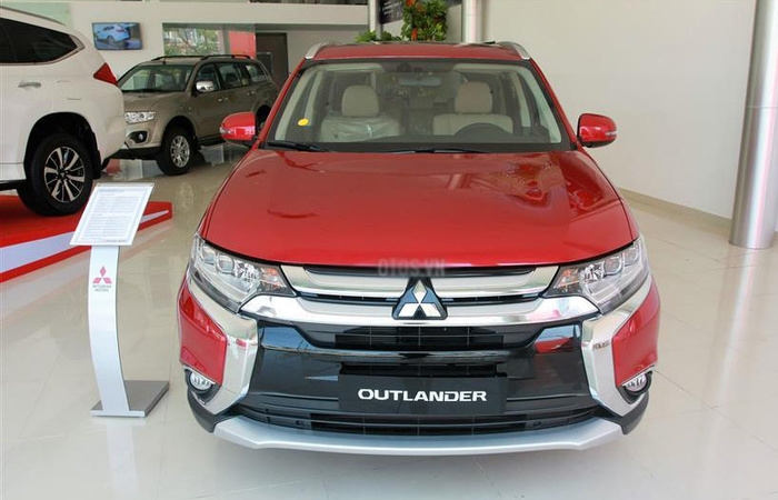 Bảng giá xe Mitsubishi tháng 2/2019: Mitsubishi Outlander giảm giá hơn 50 triệu