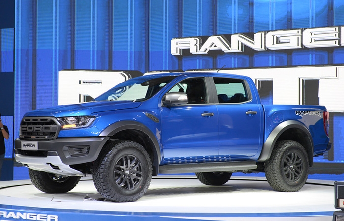 Bán tải hiệu suất cao Ford Ranger Raptor tăng giá thêm 45 triệu đồng