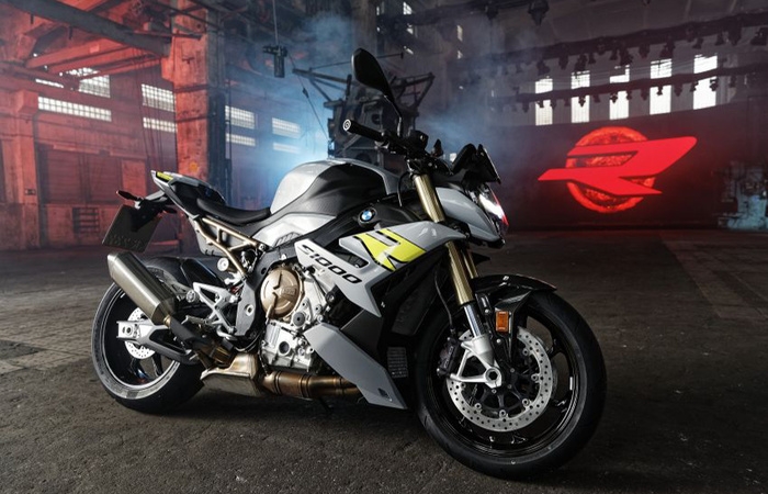 BMW Motorrad S1000R 2021 lộ diện, công suất mạnh 165 mã lực